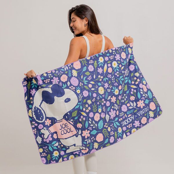 TOALLA DE MICROFIBRA PARA MUJER SNOOPY FLORES - Imagen 2